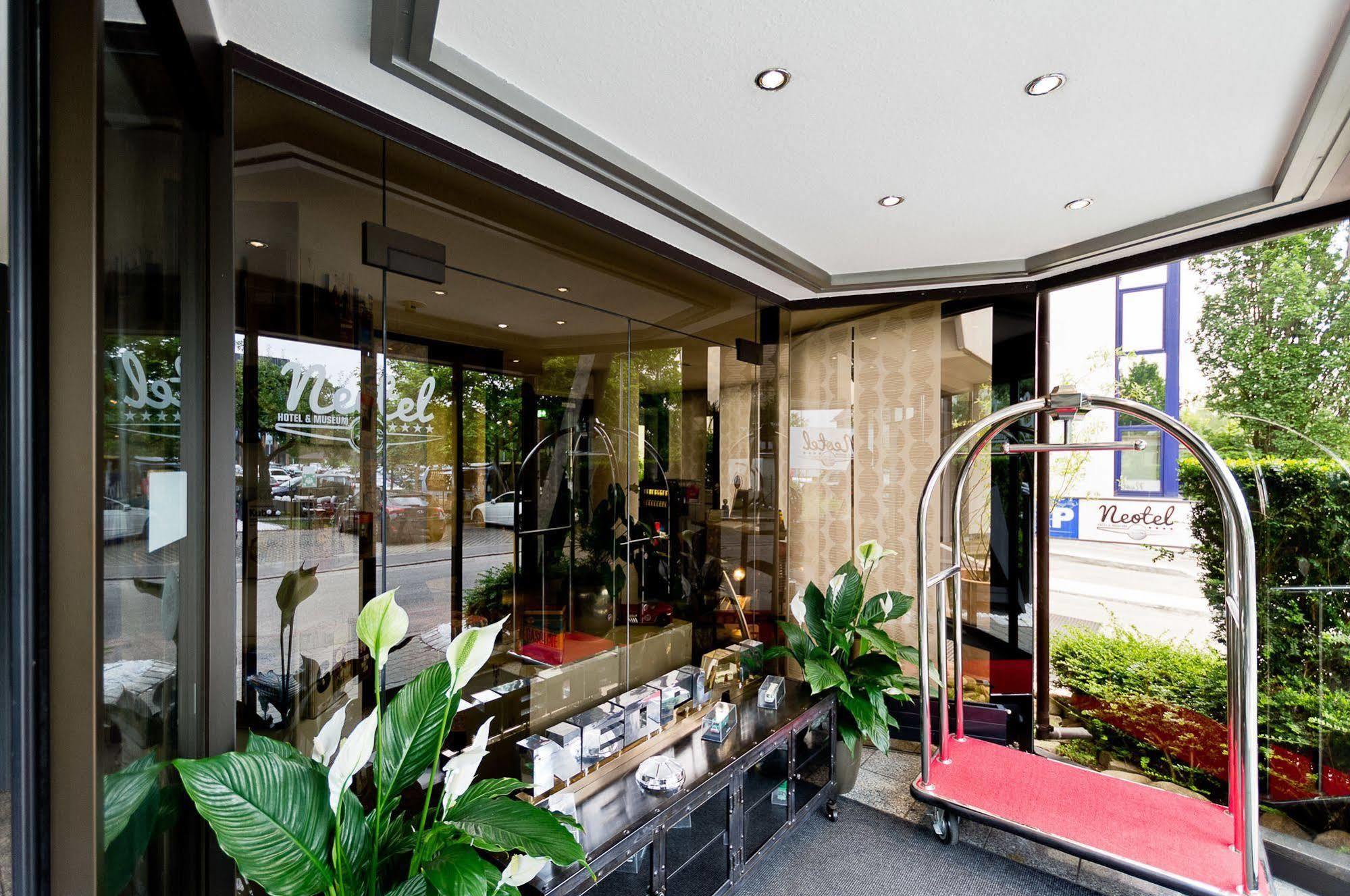 Hotel Arthotel Ana Neotel 4*